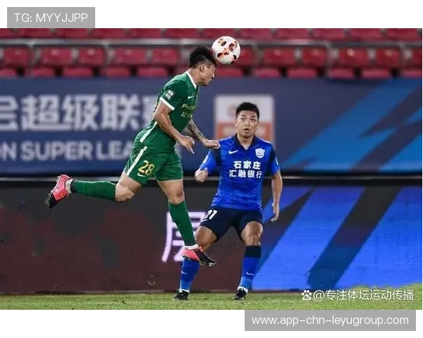 中超浙江队埃沃洛反击冲刺,展现极致提升新风貌 中超浙江队埃沃洛反击冲刺,展现极致提升新风貌