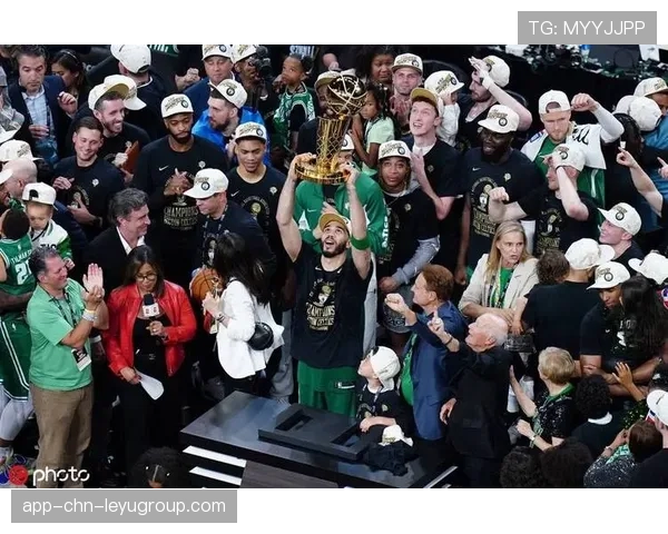 凯尔特人防守反击完美衔接，真老练，凯尔特人训练